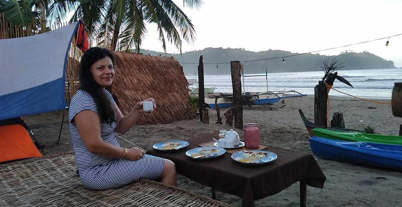 Bucana Kamp Payapa Beachfront 爱妮岛 外观 照片