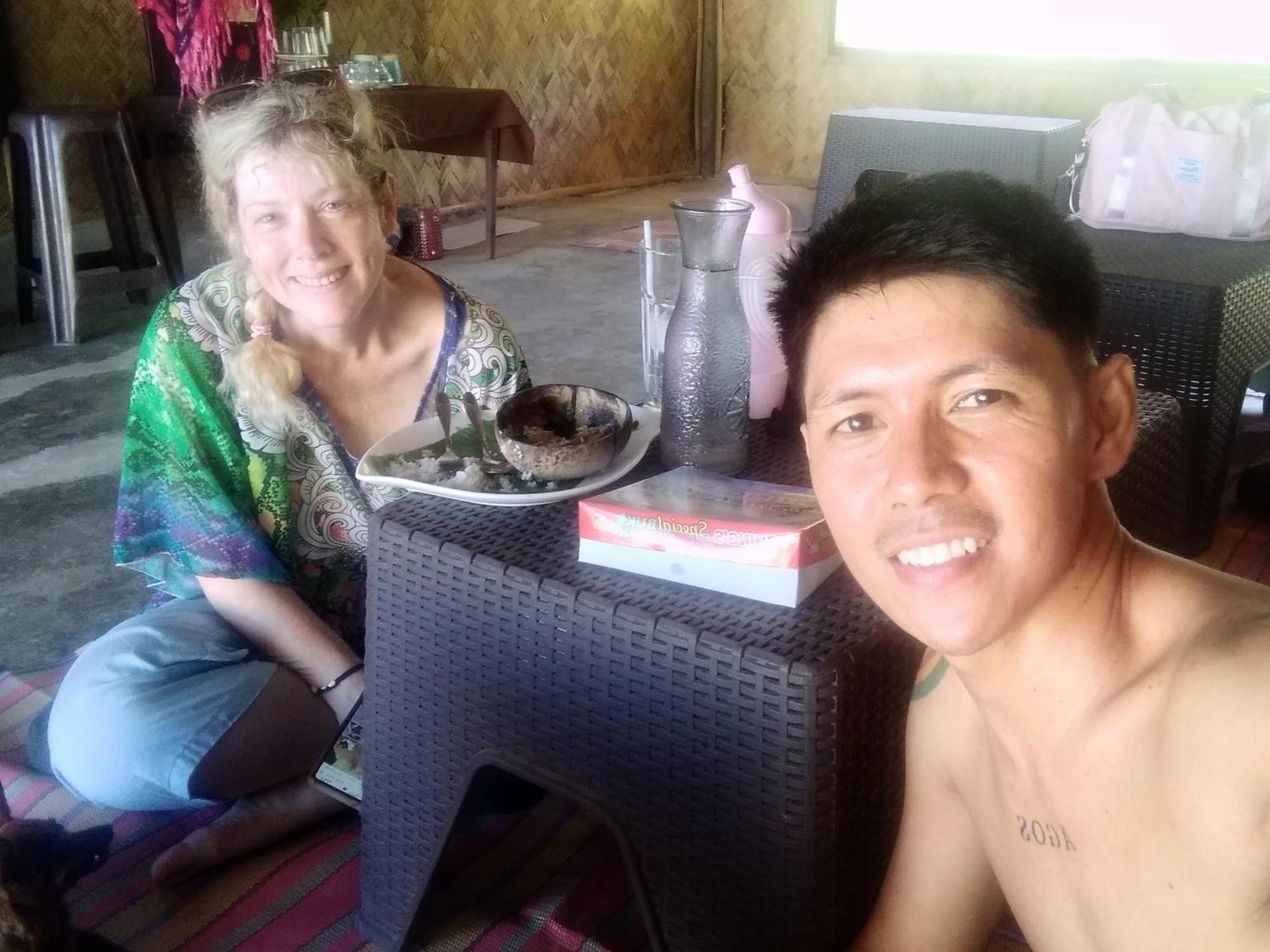 Bucana Kamp Payapa Beachfront 爱妮岛 外观 照片