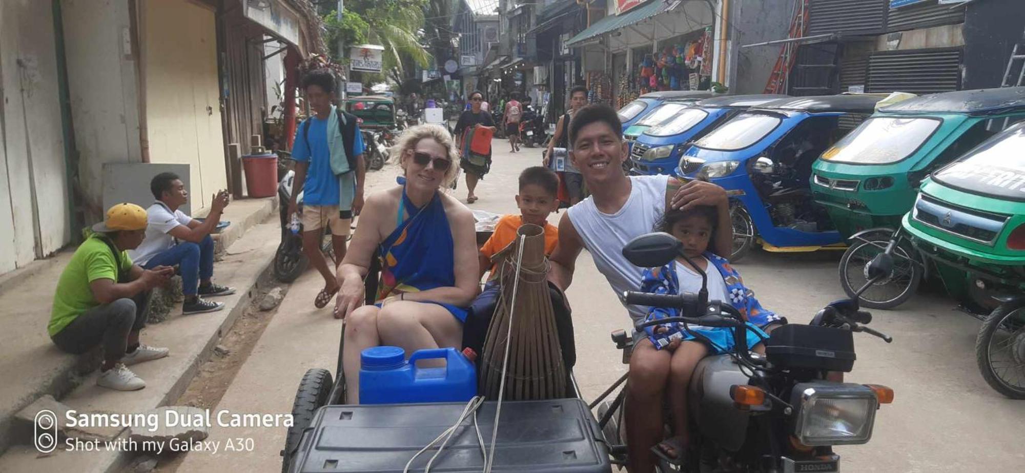 Bucana Kamp Payapa Beachfront 爱妮岛 外观 照片